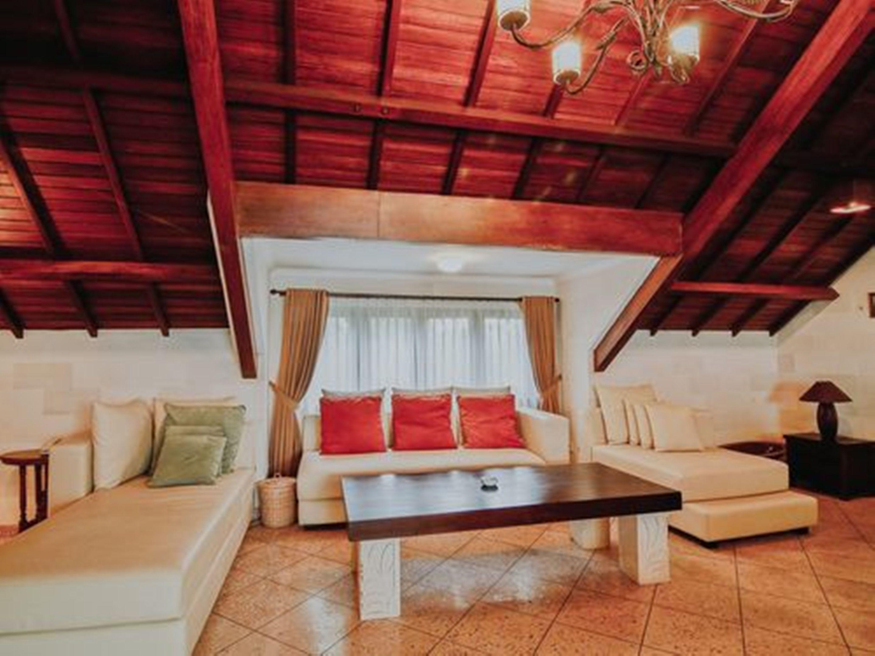 Penthouse Suite